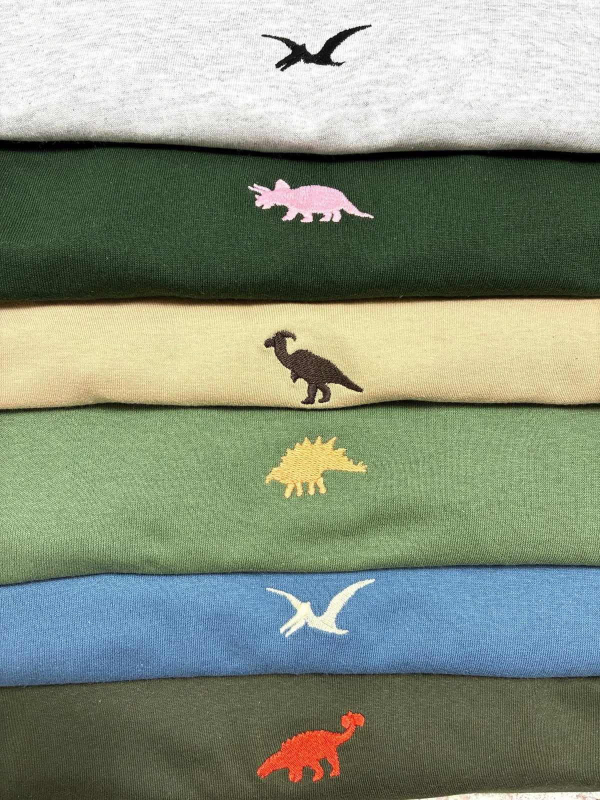 Vyelle Children's Embroidered Dinosaur T-Shirt - Short-Sleeve Cotton Top with Relaxed Fit